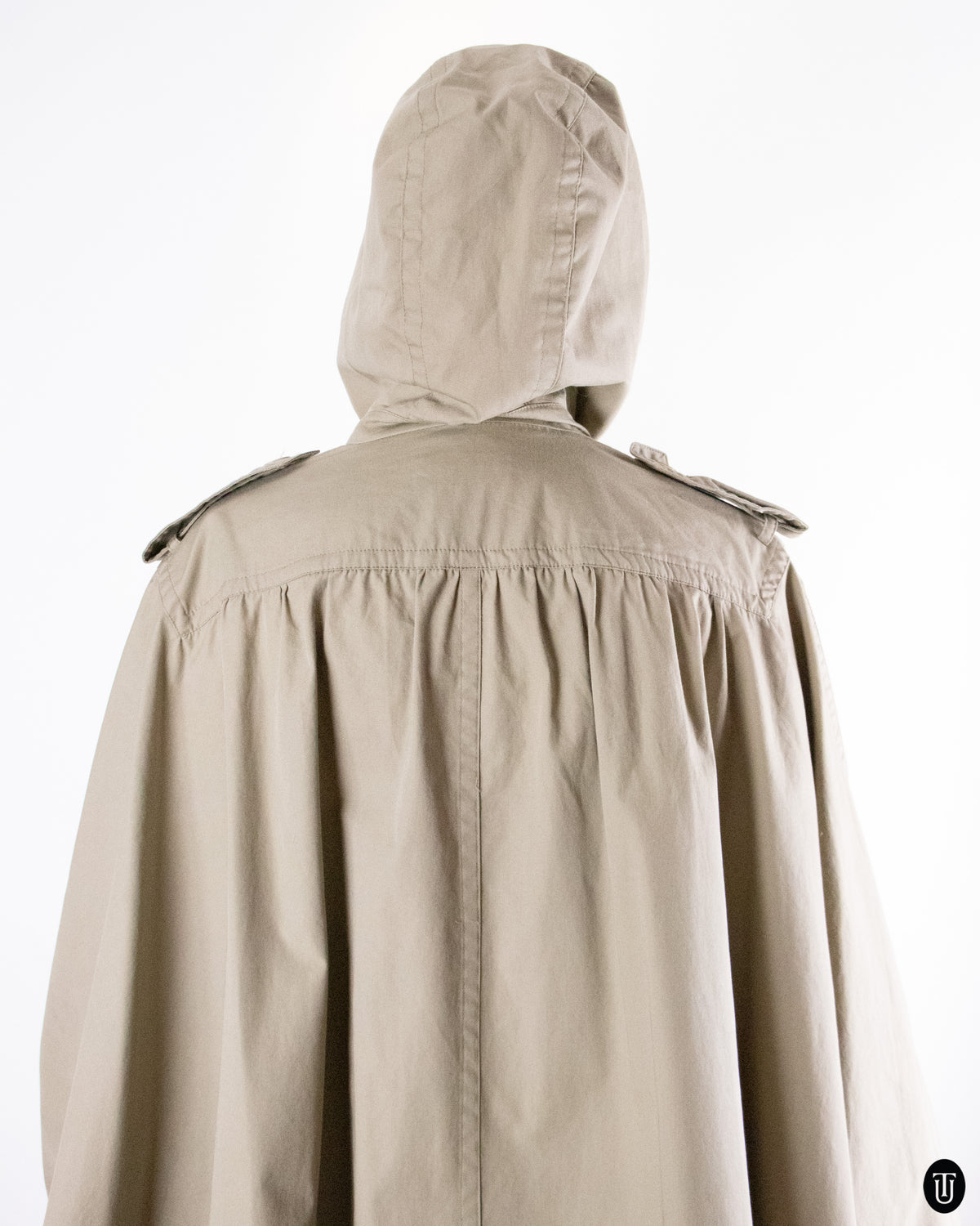 90's Valentino "Raincoats" Beige Cotton Cape L