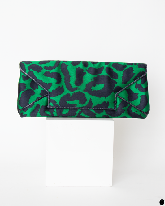 00's Oscar De La Renta Leopard Clutch