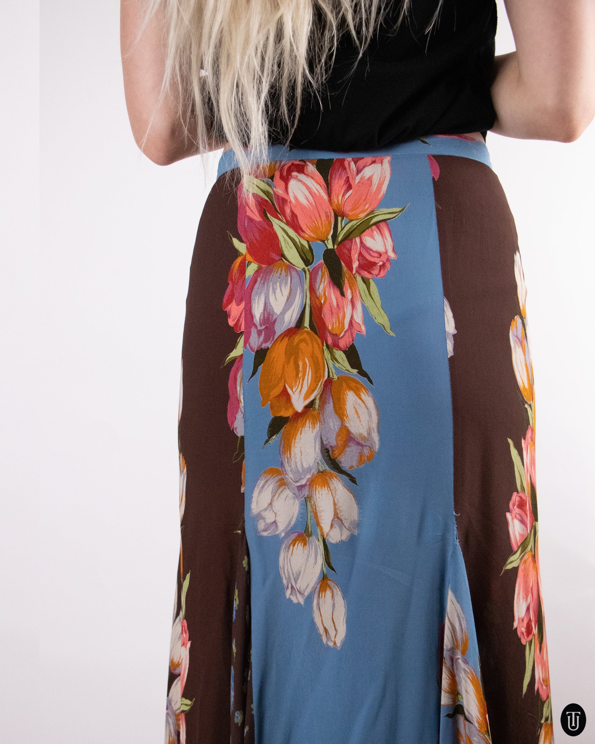 90's Anna Molinari Silk Skirt M