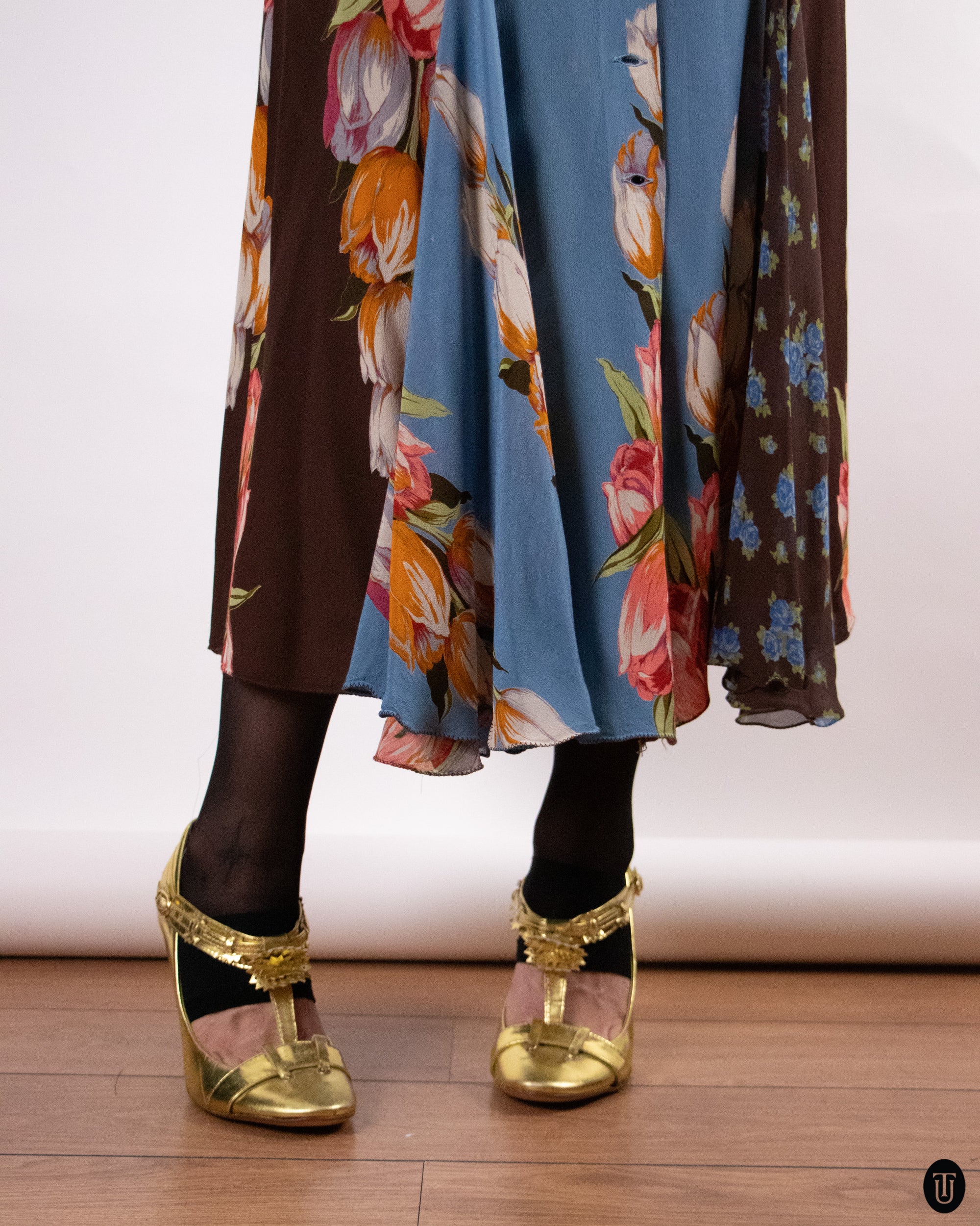 90's Anna Molinari Silk Skirt M