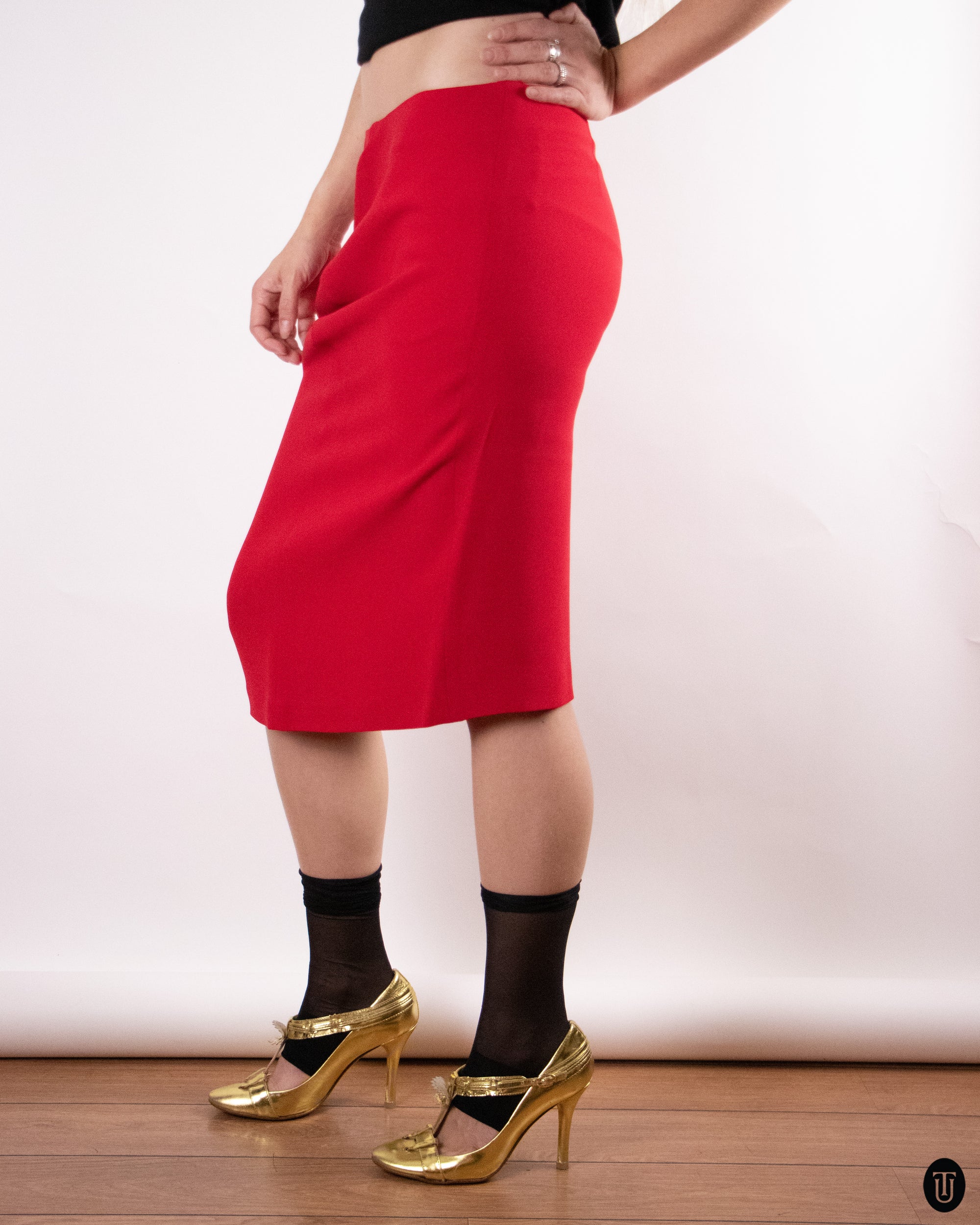 00's Giorgio Armani Red Silk Pencil Skirt M