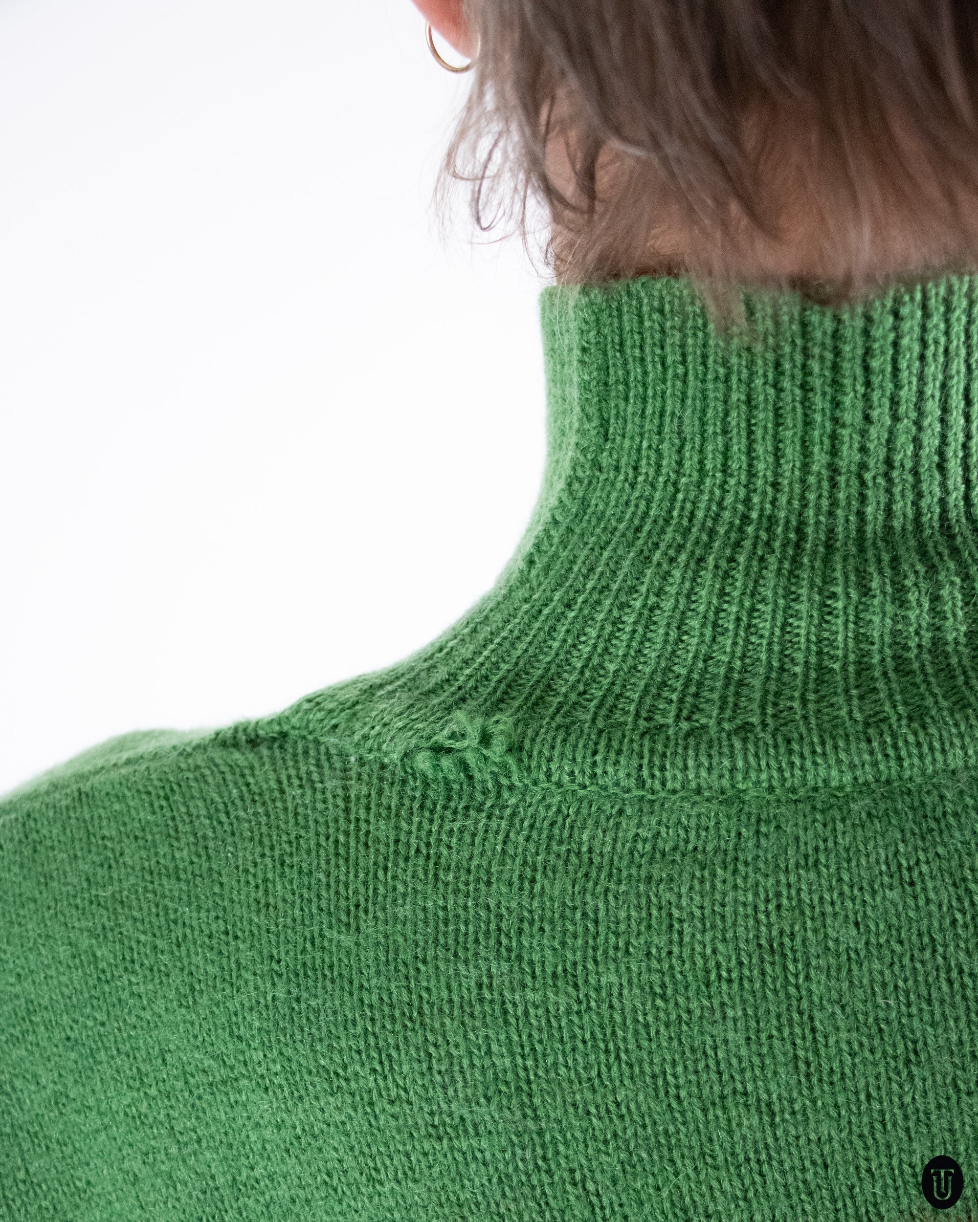 90's Graphic Green Wool Sweater L