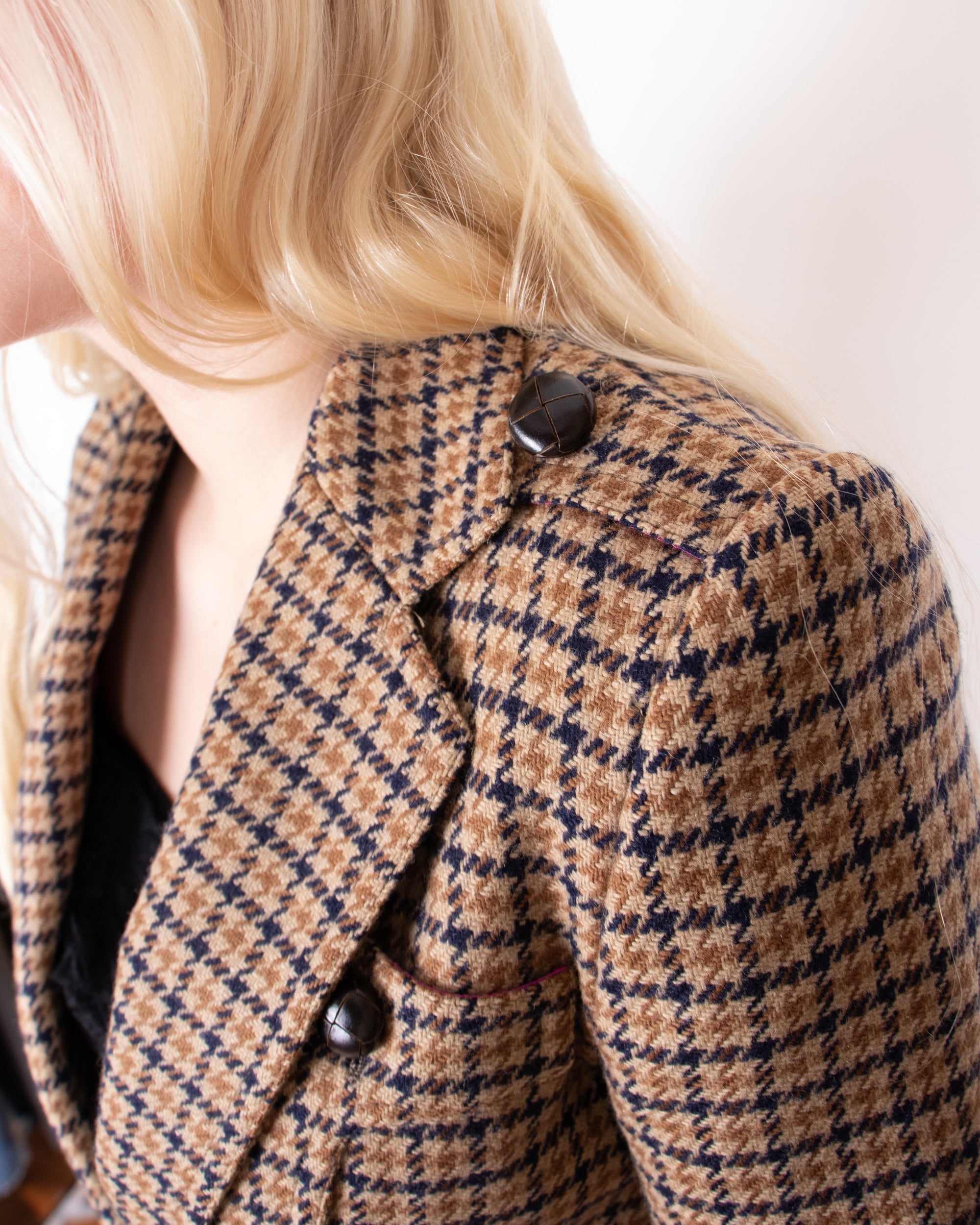 2000s Dolce & Gabbana Tweed Wool Blazer XS