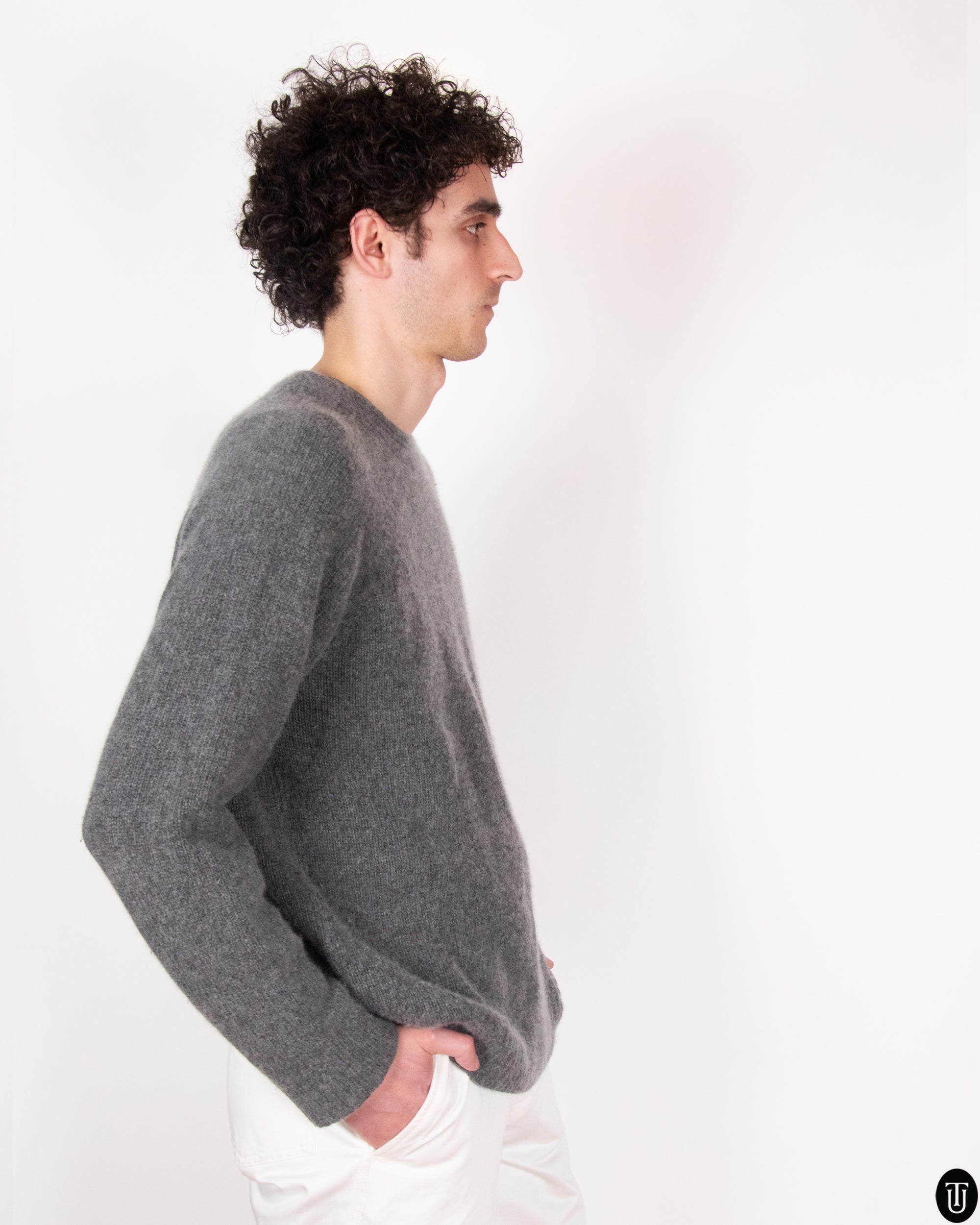 00s Giorgio Armani Cashmere Sweater M