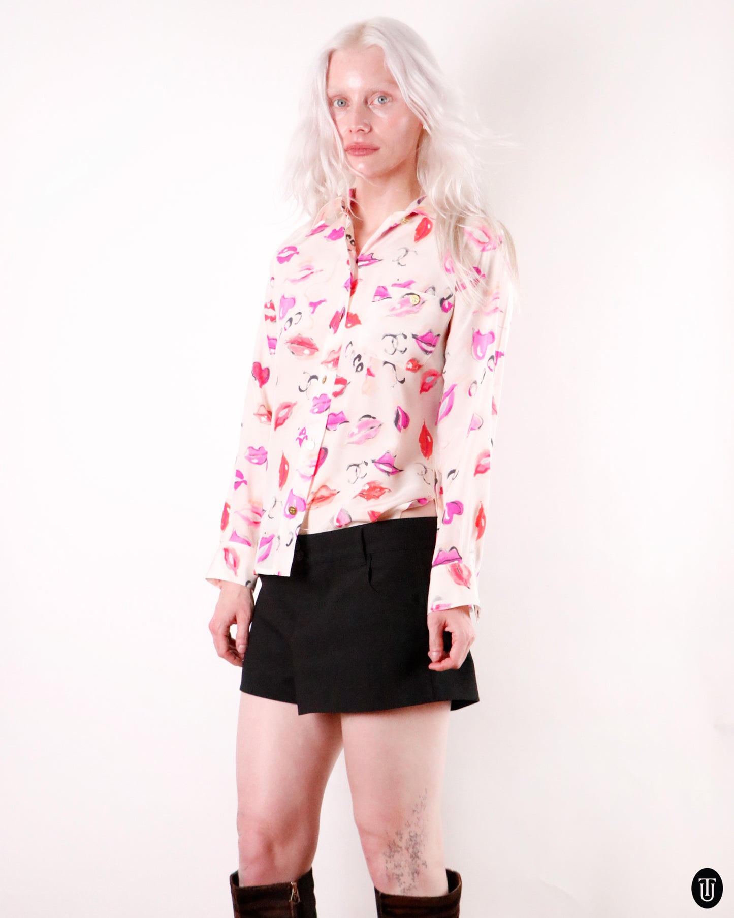 90's Chanel Lipstick Print Silk Blouse M