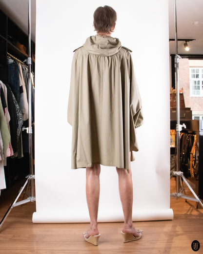 90's Valentino "Raincoats" Beige Cotton Cape L