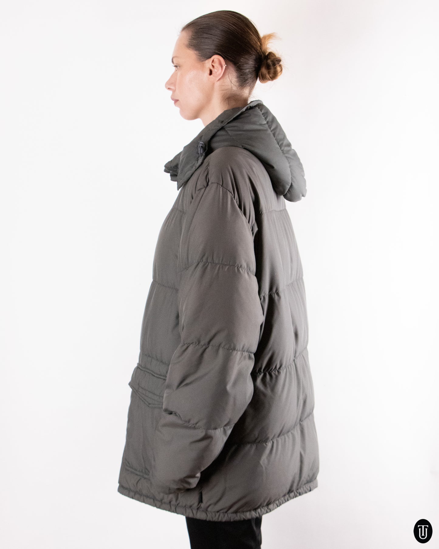 00's Moncler Dark Taupe Duvet Jacket L