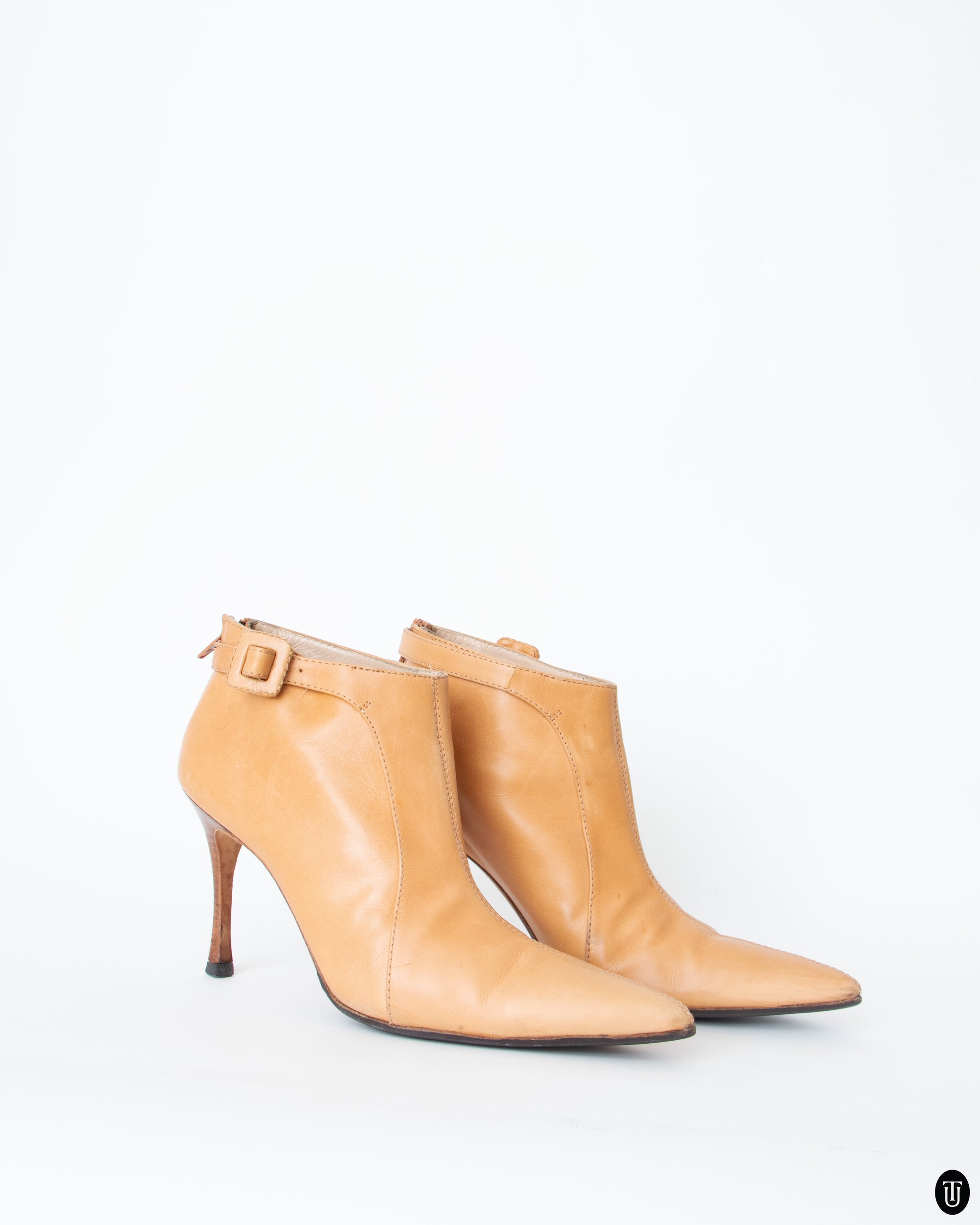 00's Manolo Blahnik Tan Leather Ankle Boots