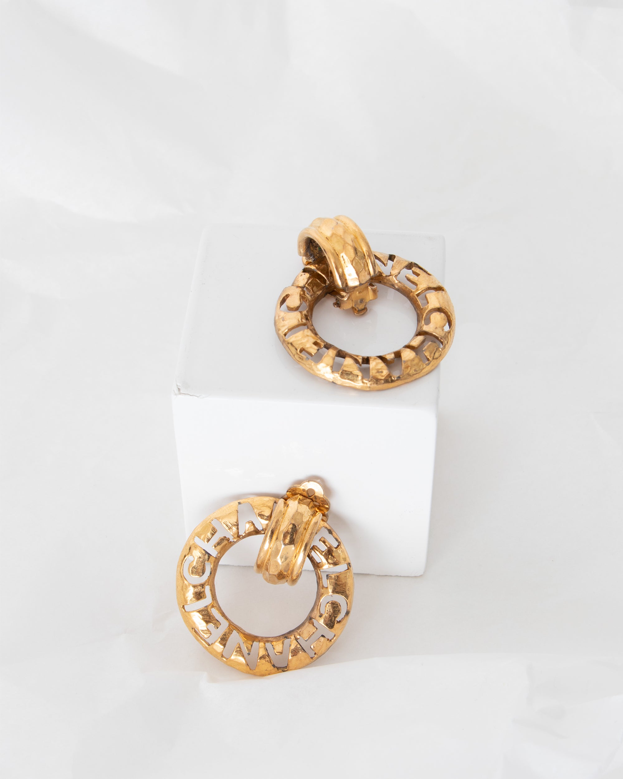 1990s Chanel Drop Clip-On Earrings