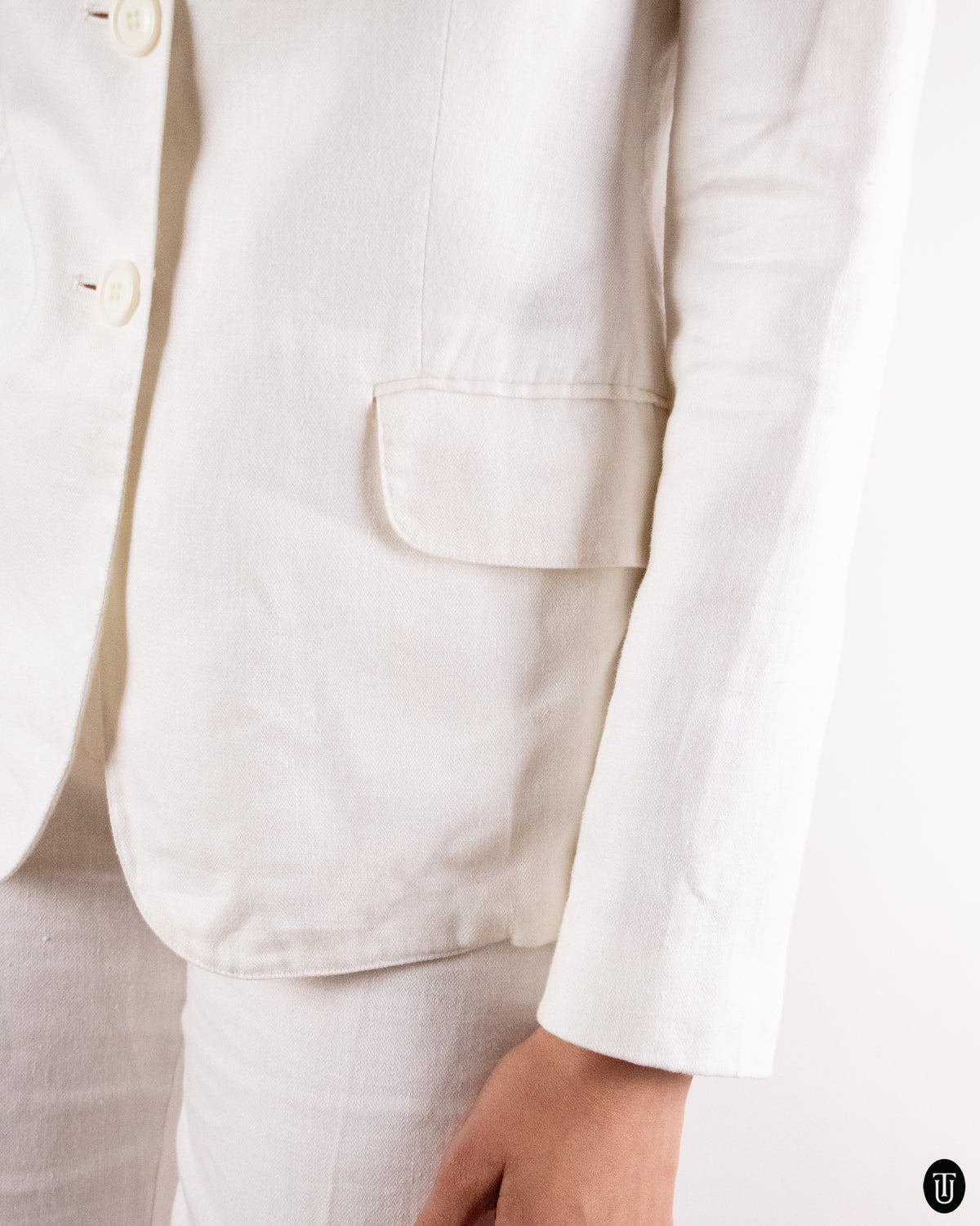 90's Gian Franco Ferré White linen suit S