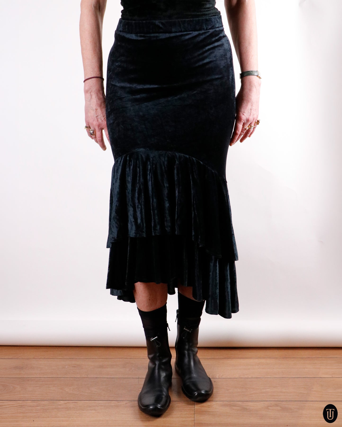 80's Emilio Pucci Bottle Green Velvet Skirt S