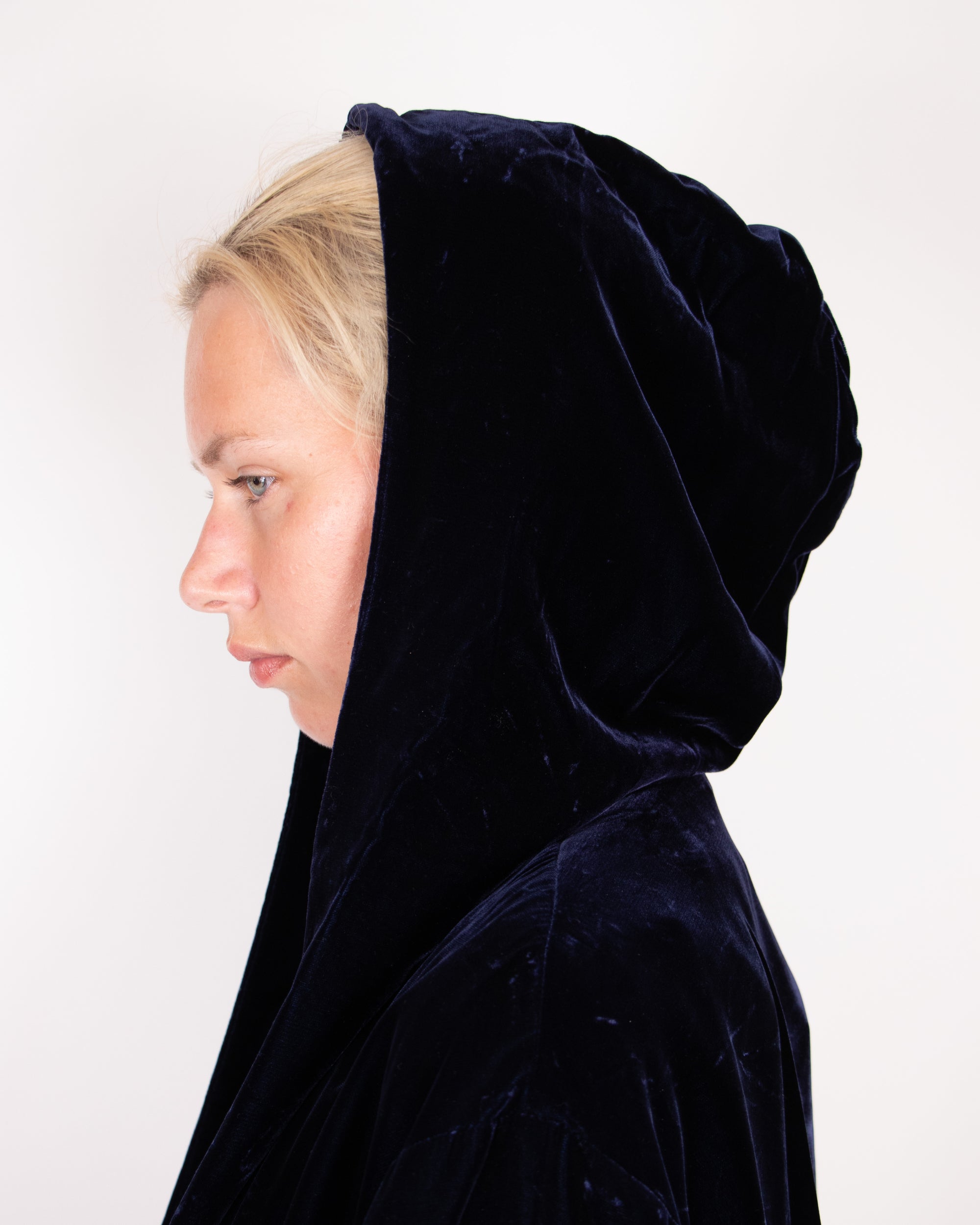 1970s Dark Blue Hooded Velvet Coat L