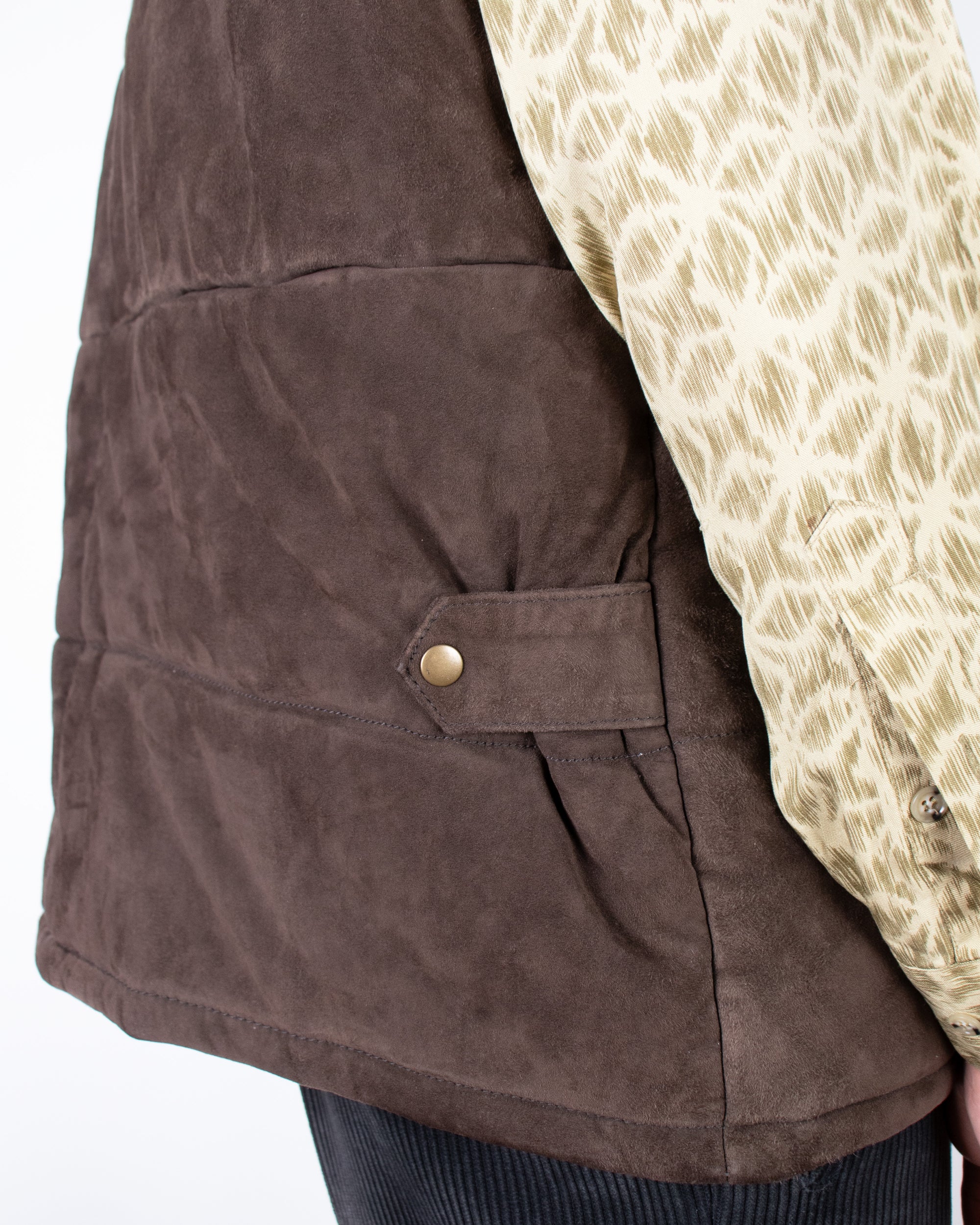 2000s Brown Quilted Suede Hunting Vest XL